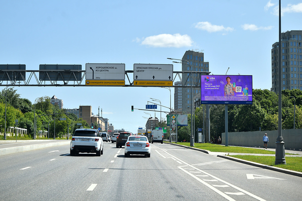 Фотография рекламного носителя, тип: Билборд 3x6, адрес: Звенигородское ш., д.25с2, Москва, Россия. Сторона А1 №104179