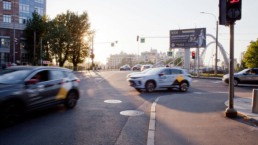 Фотография рекламного носителя, тип: Билборд 3x6, адрес: Пионерская ул., д.50, напротив, Лазаревский мост, Санкт-Петербург, Россия. Сторона A №170611