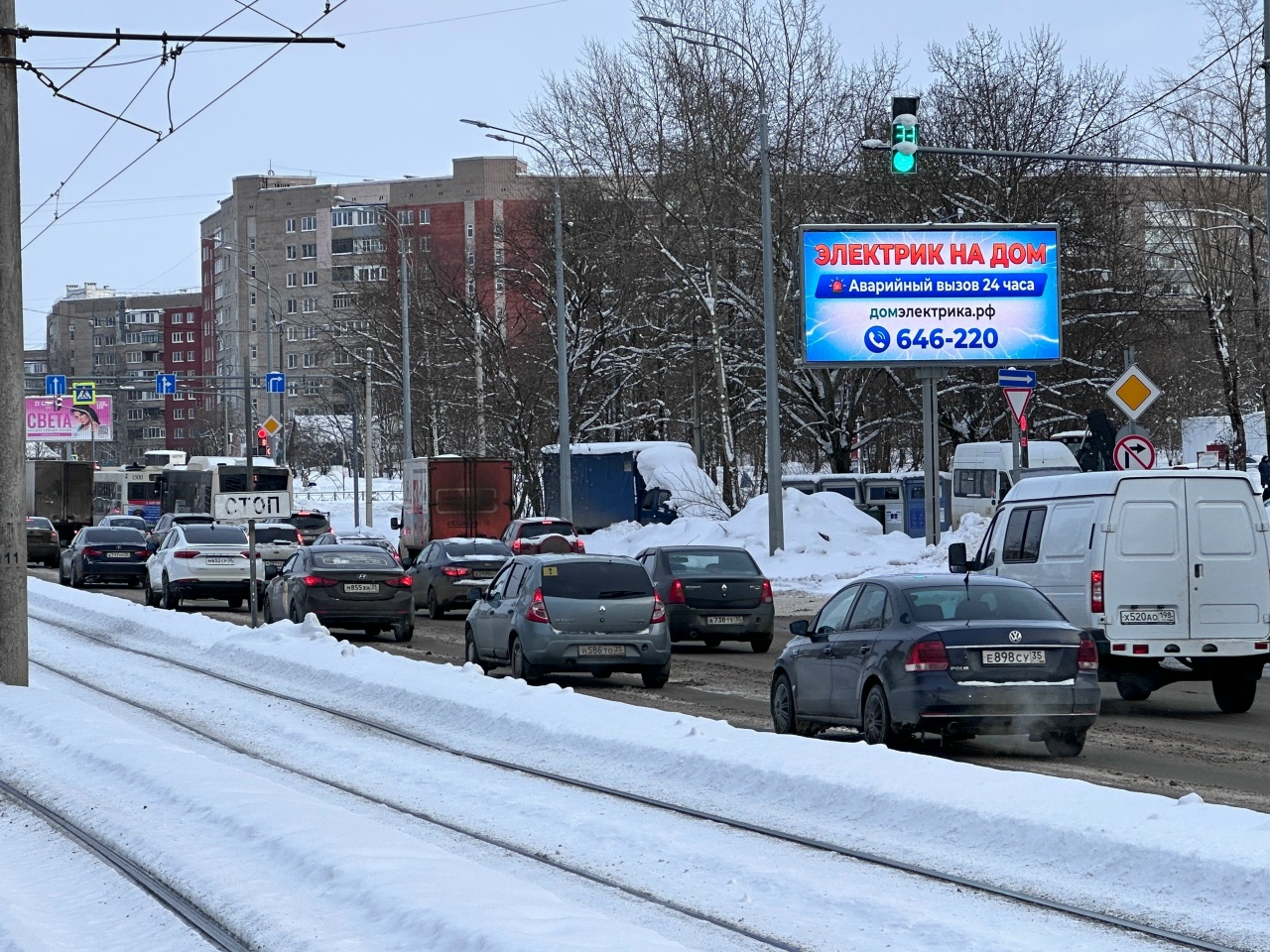 Фотография рекламного носителя, тип: Билборд 3x6, адрес: Победы пр-т., д.134, Череповец, Вологодская область, Россия. Сторона A1 №565664
