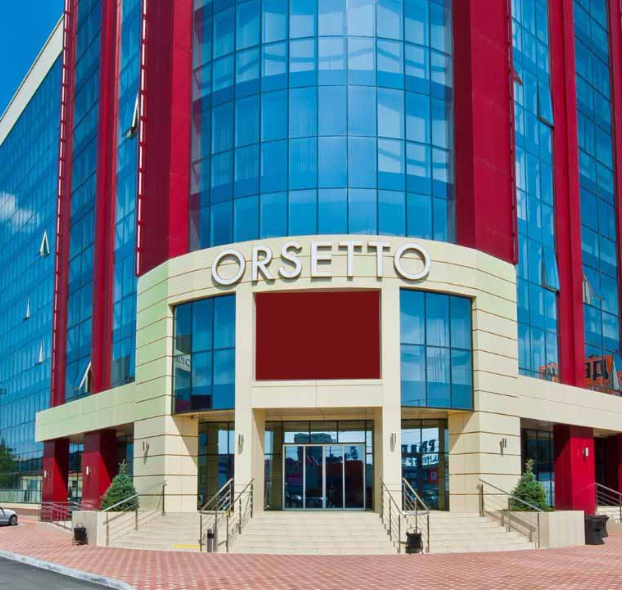 Фотография рекламного носителя, тип: Медиафасад, адрес: Меланжевая ул., д.10, Краснодар, Краснодарский край, Россия. Сторона В1-В10 №1348909