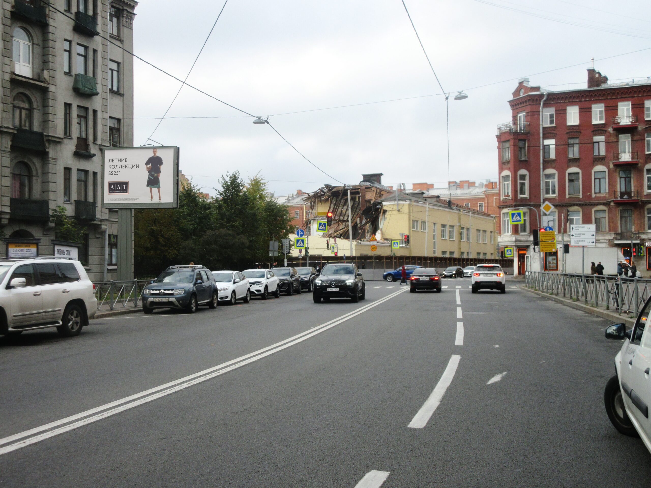 Фотография рекламного носителя, тип: Ситиборд 2.7x3.7, адрес: Пионерская ул., д.22 Х Чкаловский пр-т., Санкт-Петербург, Россия. Сторона B №165553