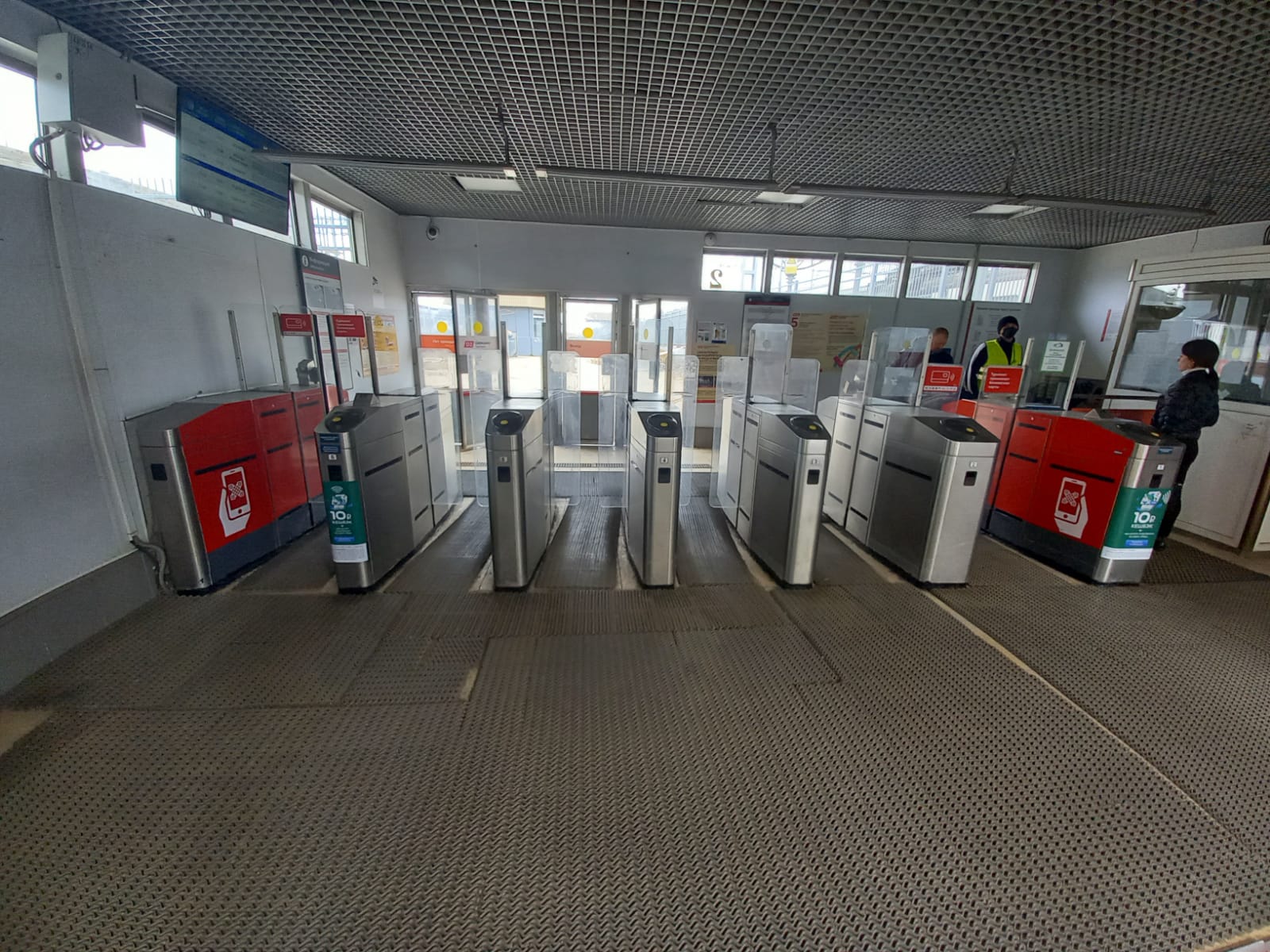 Фотография рекламного носителя, тип: Другой индор-формат, адрес: ЖД вокзал «Станция Царицыно МЦД-2», Каспийская ул., д.5, Москва, Россия. Сторона/вариант A №993949