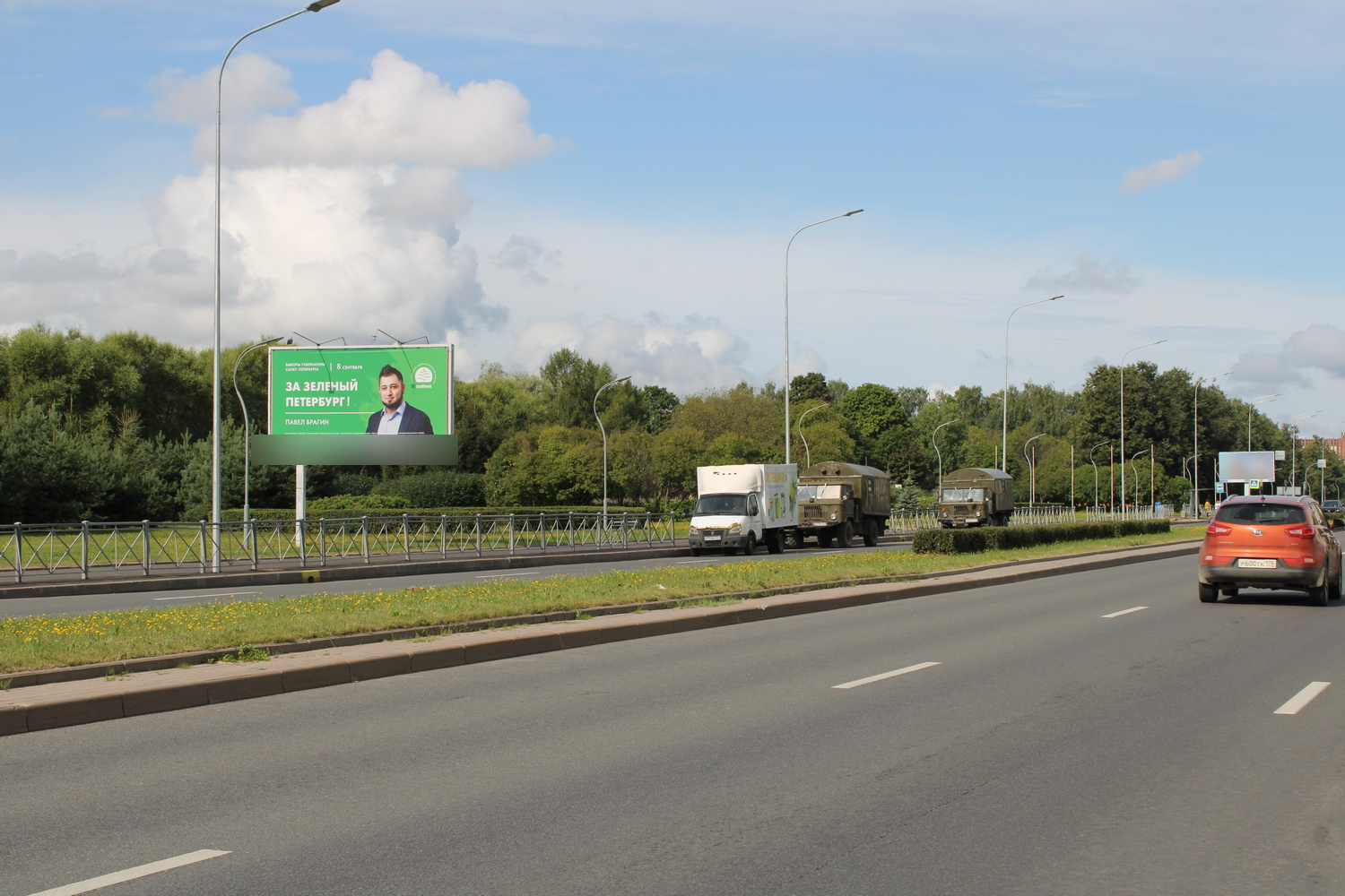Фотография рекламного носителя, тип: Билборд 3x6, адрес: Луначарского пр-т., д.84, корп.3, Санкт-Петербург, Россия. Сторона Б №706915