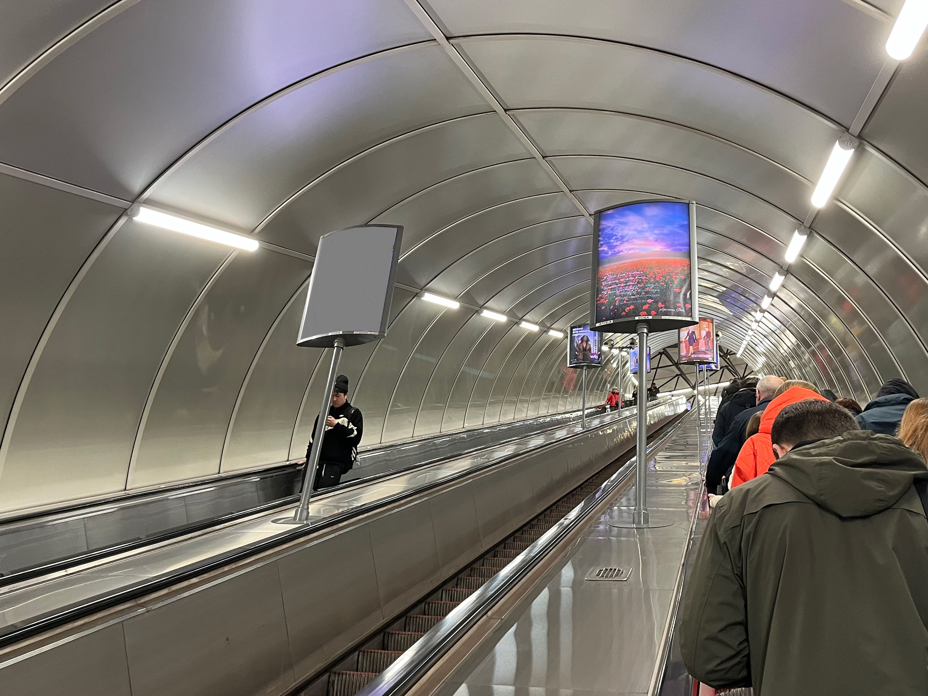 Фотография рекламного носителя, тип: Лайтбокс, адрес: Станция метро «Лиговский проспект», линия Правобережная, Санкт-Петербург, Россия. Сторона/вариант А №1605931
