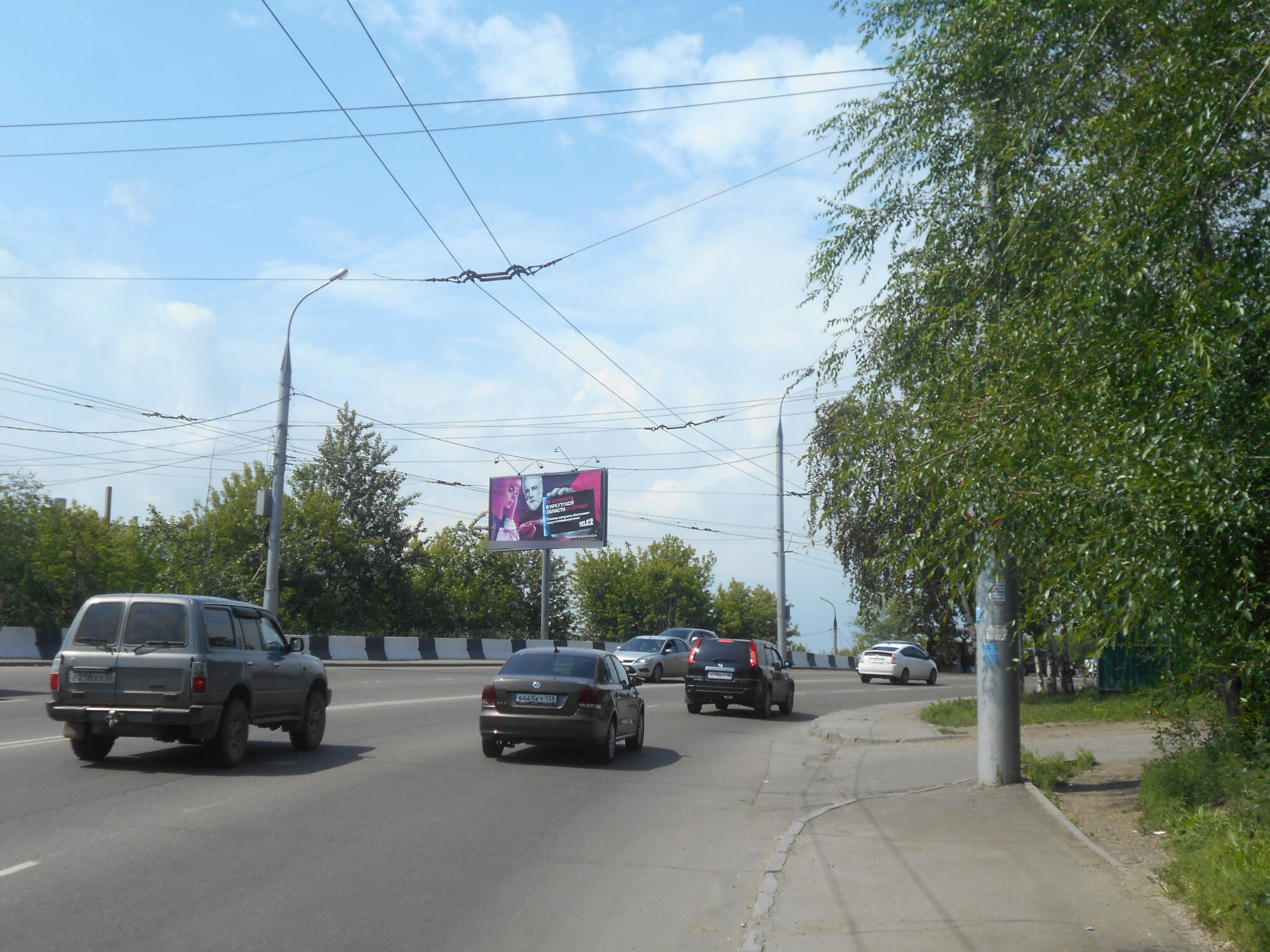 Фотография рекламного носителя, тип: Билборд 3x6, адрес: М.Конева ул., в р-оне ООТ "Конечная", Иркутск, Иркутская область, Россия. Сторона Б №1058111
