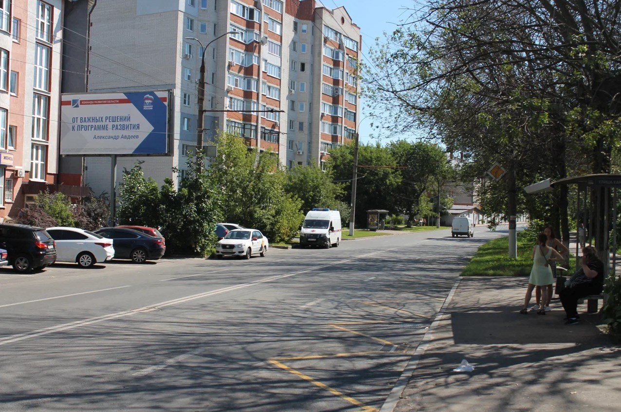 Фотография рекламного носителя, тип: Билборд 3x6, адрес: Усти-на-Лабе ул., д.16а, Владимир, Владимирская область, Россия. Сторона B №1095152