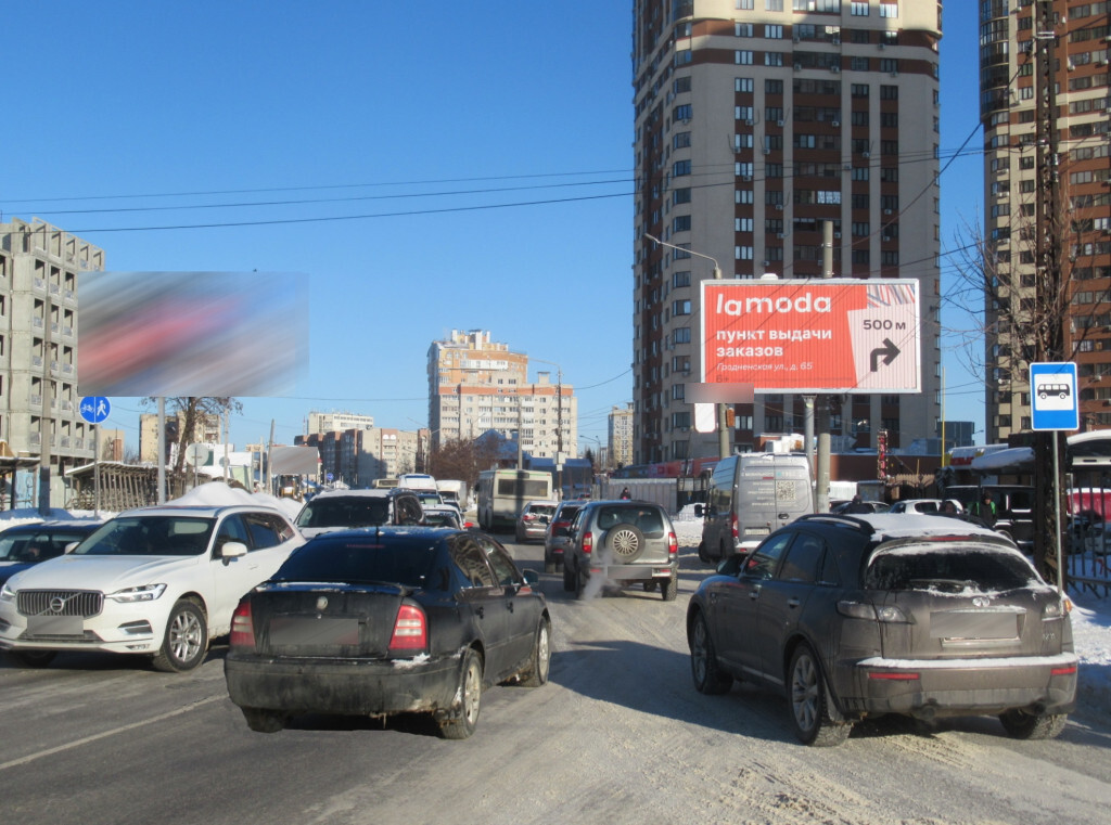 Фотография рекламного носителя, тип: Билборд 3x6, адрес: Краснознамённая ул., д.61 Х Чапаева ул., Воронеж, Воронежская область, Россия. Сторона А1-А3 №111909