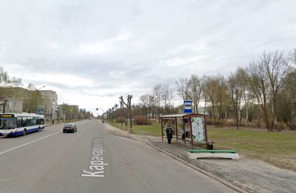 Фотография рекламного носителя, тип: Остановка 1.8x1.2, адрес: Карачаровское ш., через дорогу от м-на "Макаровский", Муром, Владимирская область, Россия. Сторона А №1335587