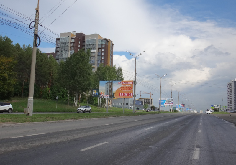 Фотография рекламного носителя, тип: Билборд 3x6, адрес: 10 лет Октября ул., РЦ "Десятка", Ижевск, Республика Удмуртия, Россия. Сторона A1 №670274