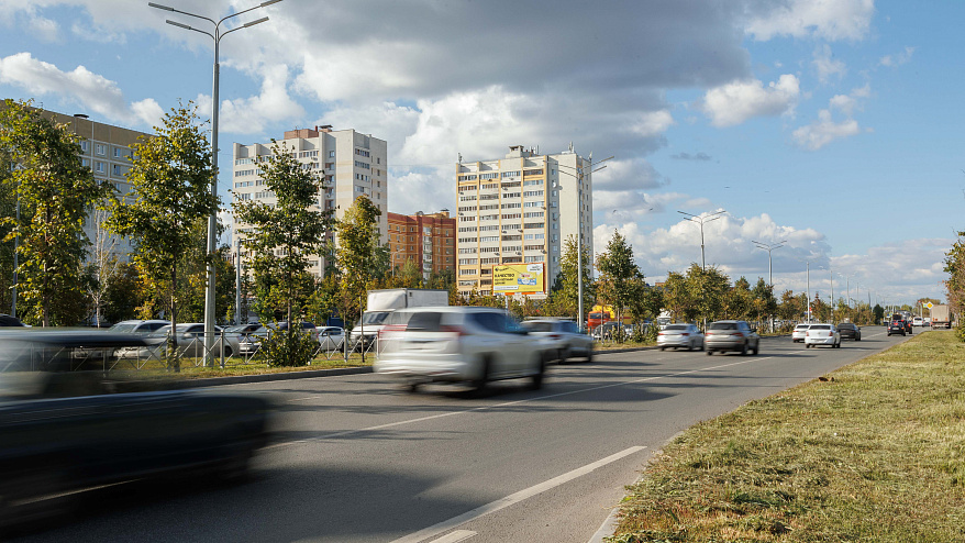 Фотография рекламного носителя, тип: Билборд 3x6, адрес: Фатыха Амирхана ул., д.97, Казань, Республика Татарстан, Россия. Сторона B №761144