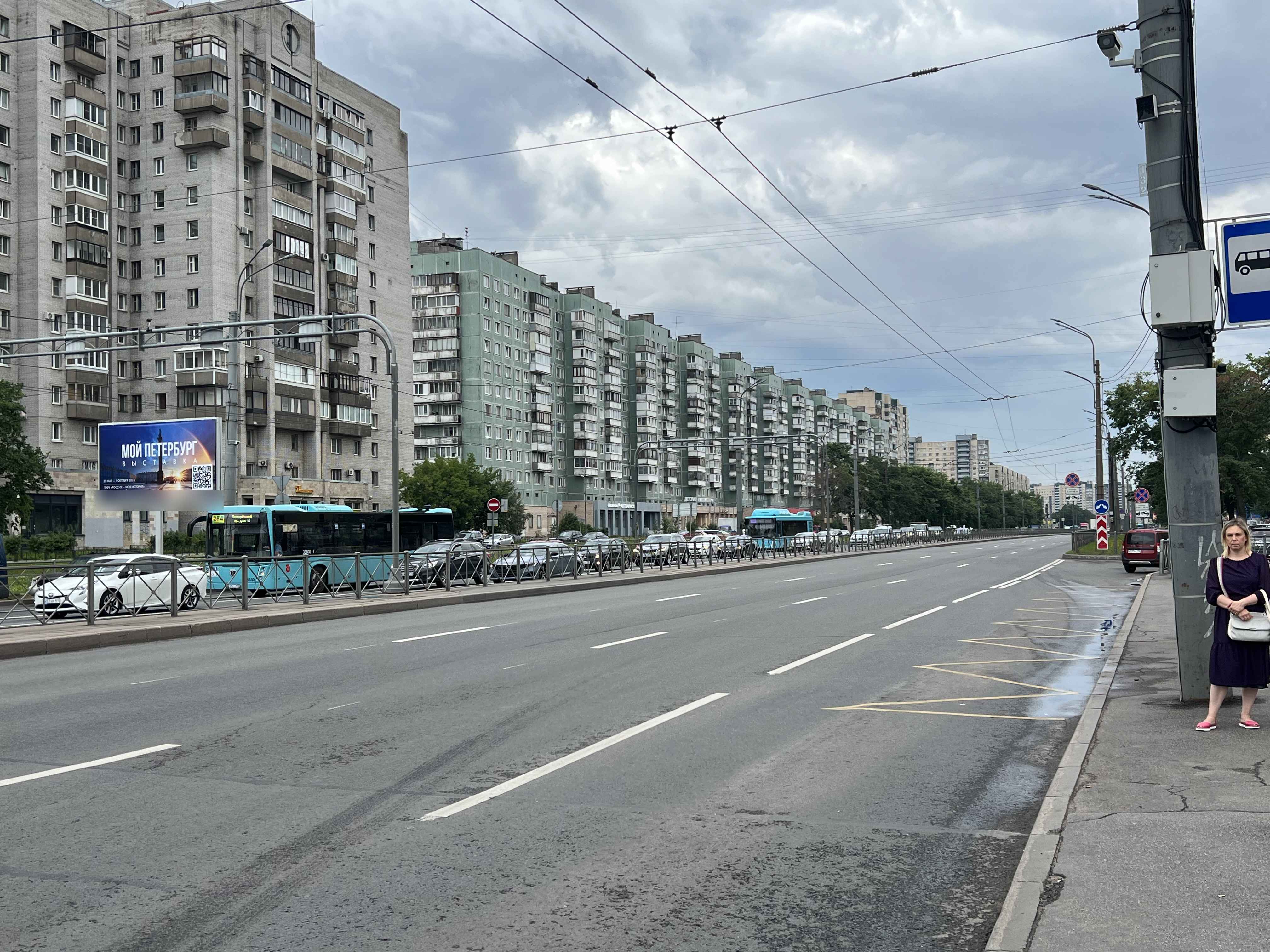 Фотография рекламного носителя, тип: Билборд 3x6, адрес: Индустриальный пр-т. Х Ириновский пр-т., Санкт-Петербург, Россия. Сторона Б №106307