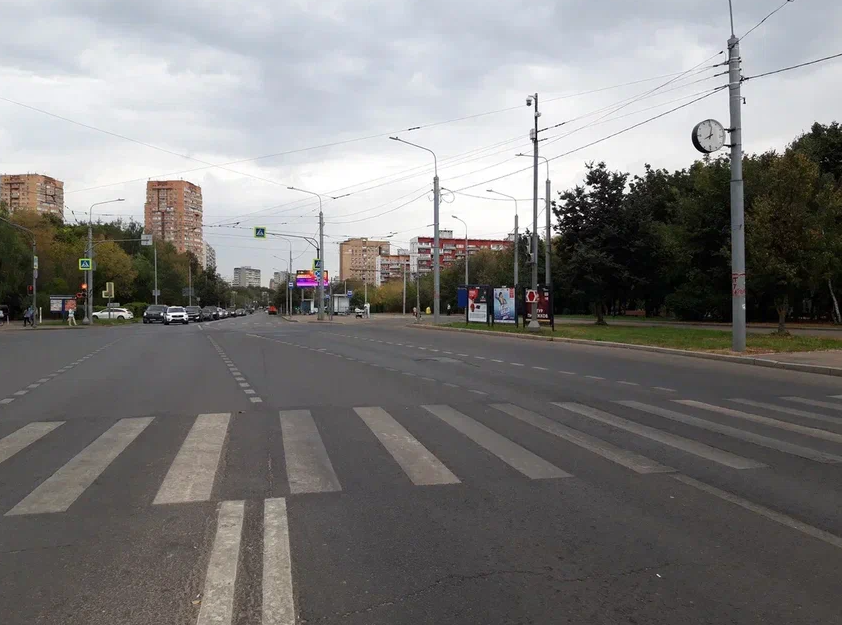 Фотография рекламного носителя, тип: Афиша 1.75x1.8, адрес: Зеленый пр-т., д.24, поз.3, стенд 3, Москва, Россия. Сторона A №886759