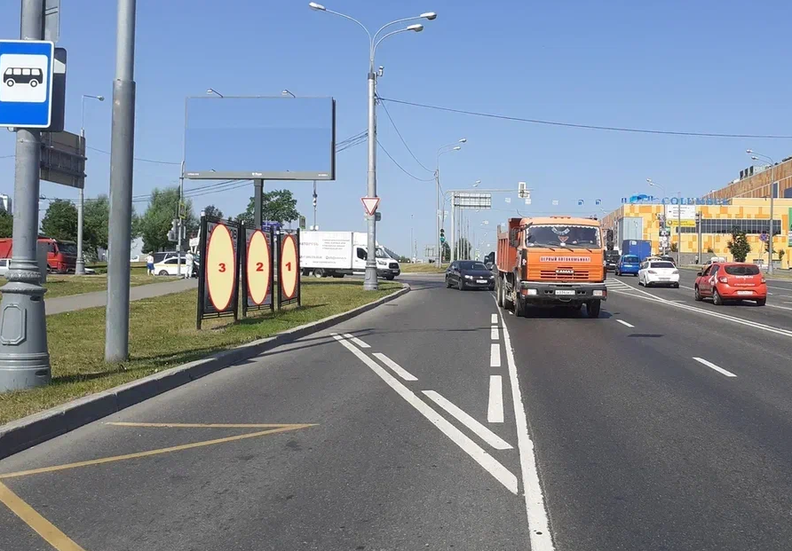 Фотография рекламного носителя, тип: Афиша 1.75x1.8, адрес: Подольских Курсантов ул., д.2, поз.2, стенд 1, Москва, Россия. Сторона A №865930