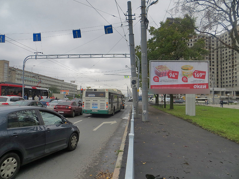 Фотография рекламного носителя, тип: Билборд 3x6, адрес: Бухарестская ул., д.30 Х Салова ул., Санкт-Петербург, Россия. Сторона А №165780