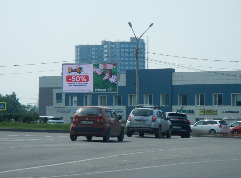 Фотография рекламного носителя, тип: Билборд 3x6, адрес: Красного Знамени пр-т., д.37, Владивосток, Приморский край, Россия. Сторона А №767229