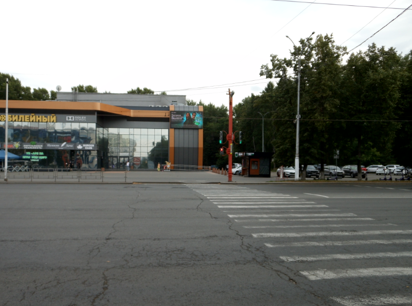 Фотография рекламного носителя, тип: Видеоэкран, адрес: Ленина пр-т., д.91, Кемерово, Кемеровская область, Россия. Сторона A1-A10 №813107