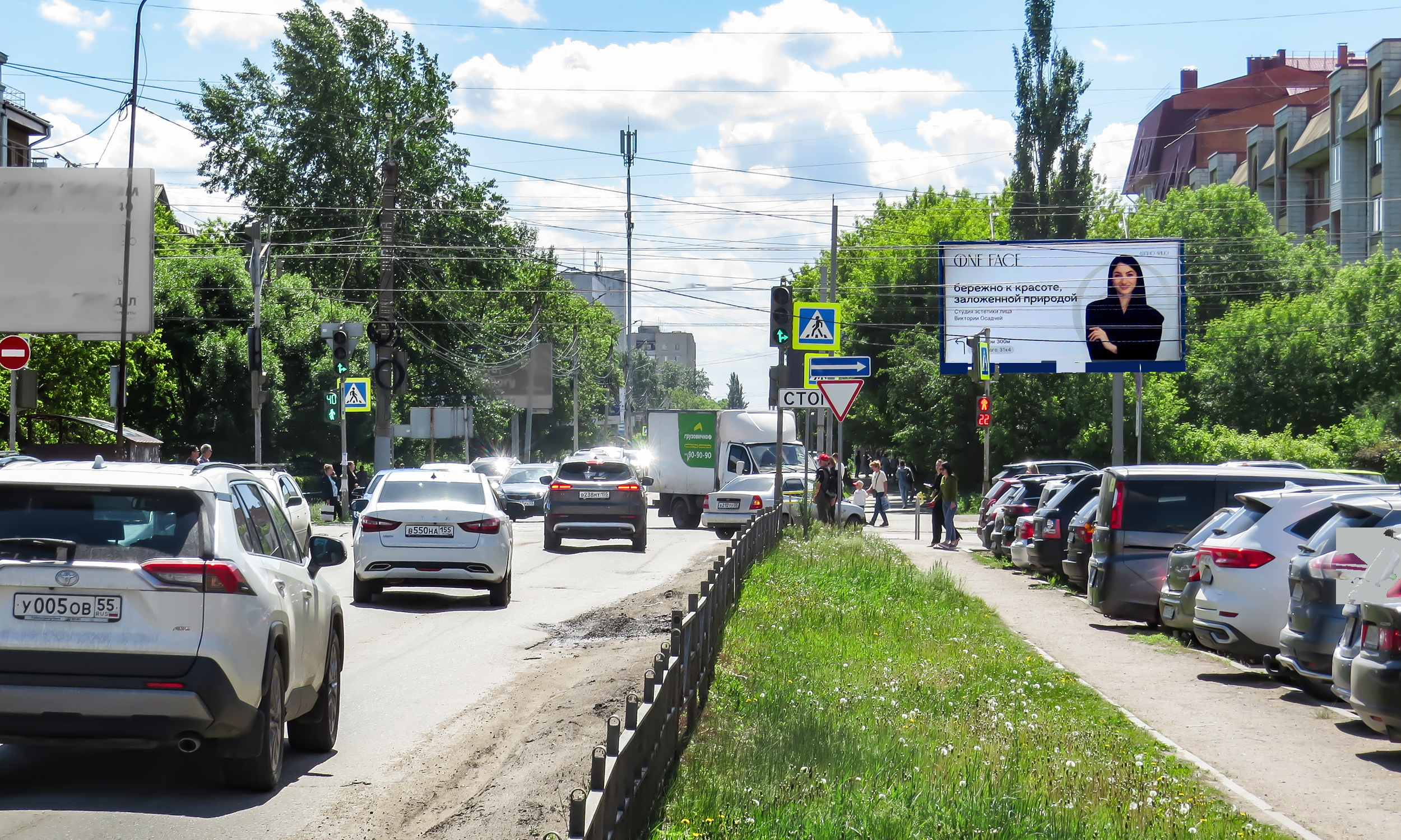Фотография рекламного носителя, тип: Билборд 3x6, адрес: Куйбышева ул. Х Лермонтова ул., Омск, Омская область, Россия. Сторона А №326124