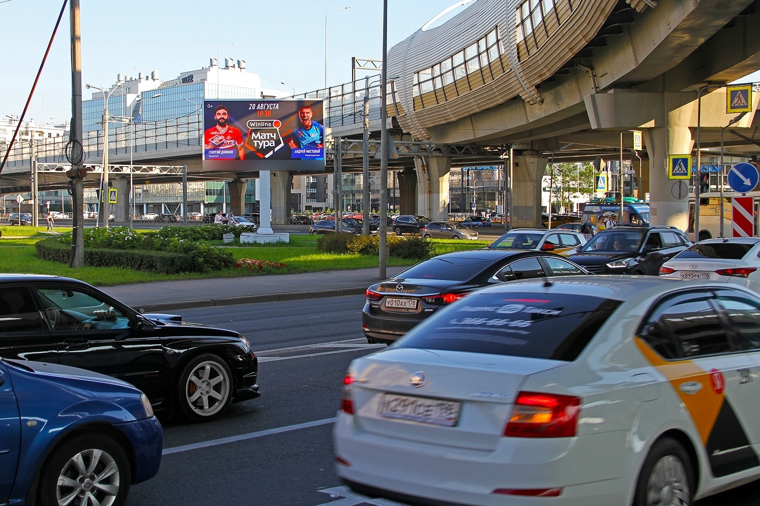 Фотография рекламного носителя, тип: Билборд 3x6, адрес: Савушкина ул. Х Планерная ул., д.1, Санкт-Петербург, Россия. Сторона Б1 №708223