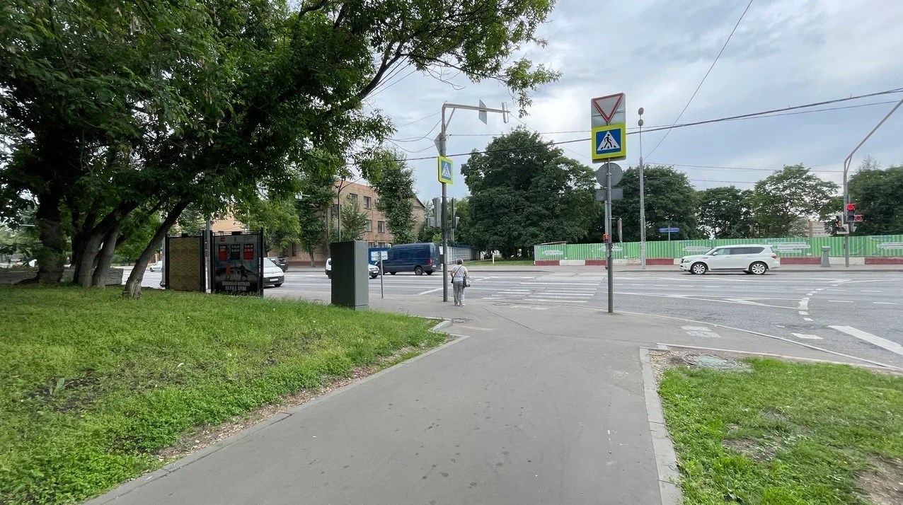 Фотография рекламного носителя, тип: Афиша 1.75x1.8, адрес: Люблинская ул., д.17, стенд 2, Москва, Россия. Сторона B №1349895