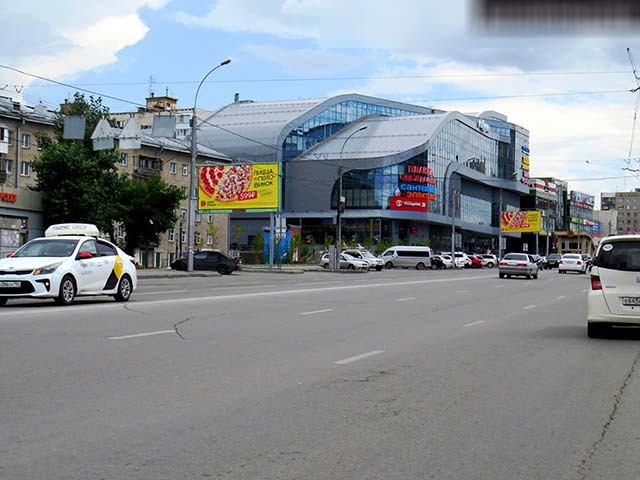 Фотография рекламного носителя, тип: Билборд 3x6, адрес: Кошурникова ул., д.29 Х Адриена Лежена ул., Новосибирск, Новосибирская область, Россия. Сторона Б №194822