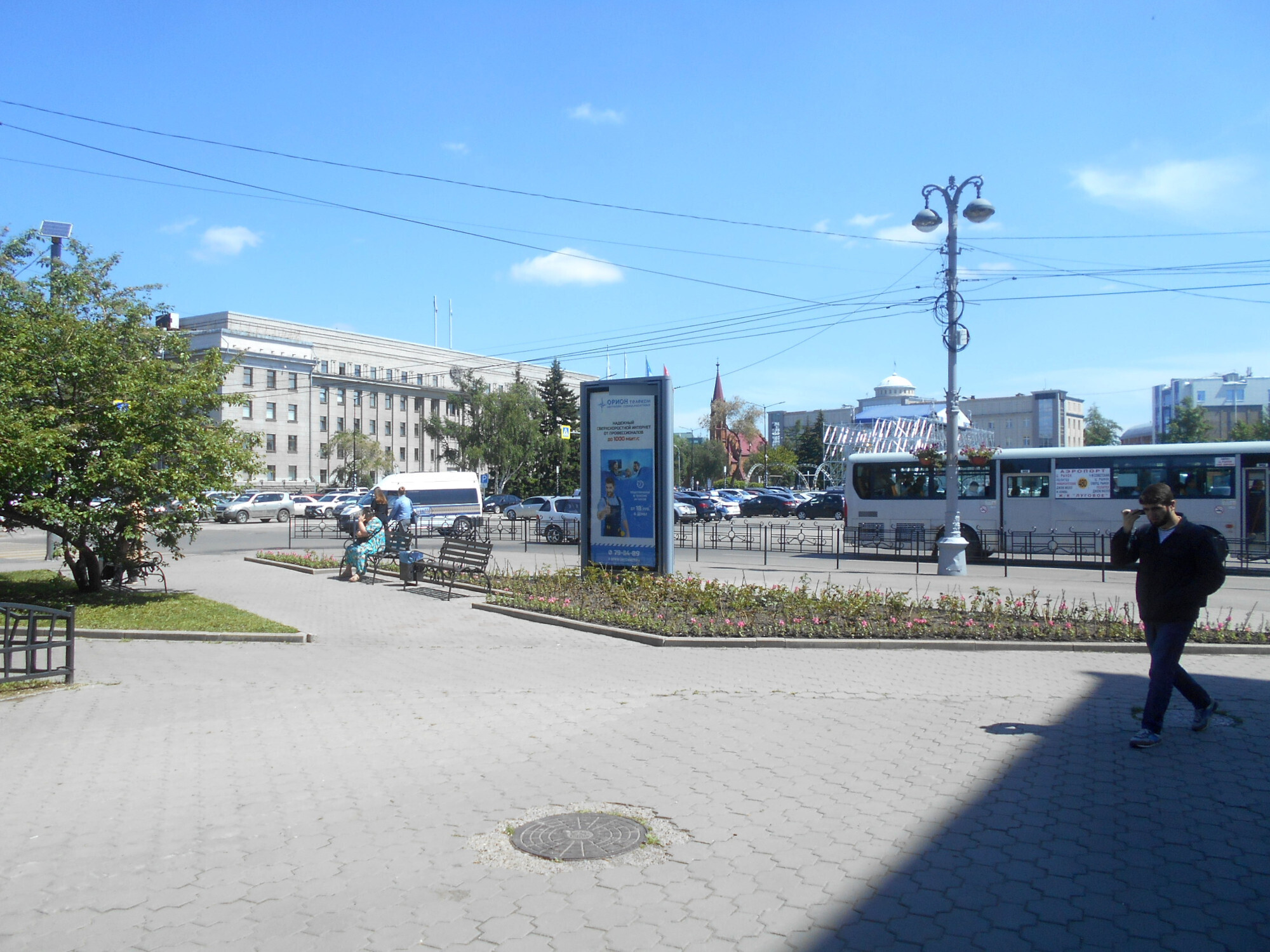 Фотография рекламного носителя, тип: Пиллар 3x1.4, адрес: Ленина ул. Х Чкалова ул., поз.1, Иркутск, Иркутская область, Россия. Сторона С №1077801