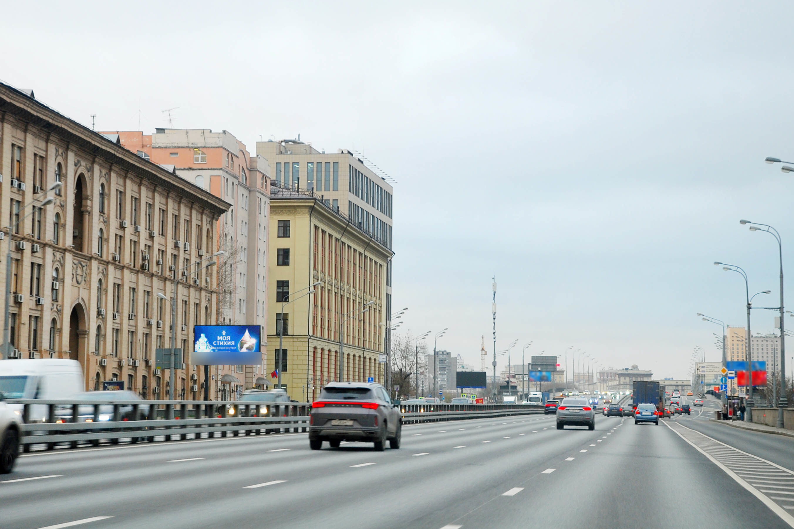 Фотография рекламного носителя, тип: Билборд 3x6, адрес: Мира пр-т., д.106 Х Графский пер., Москва, Россия. Сторона Б1 №102013