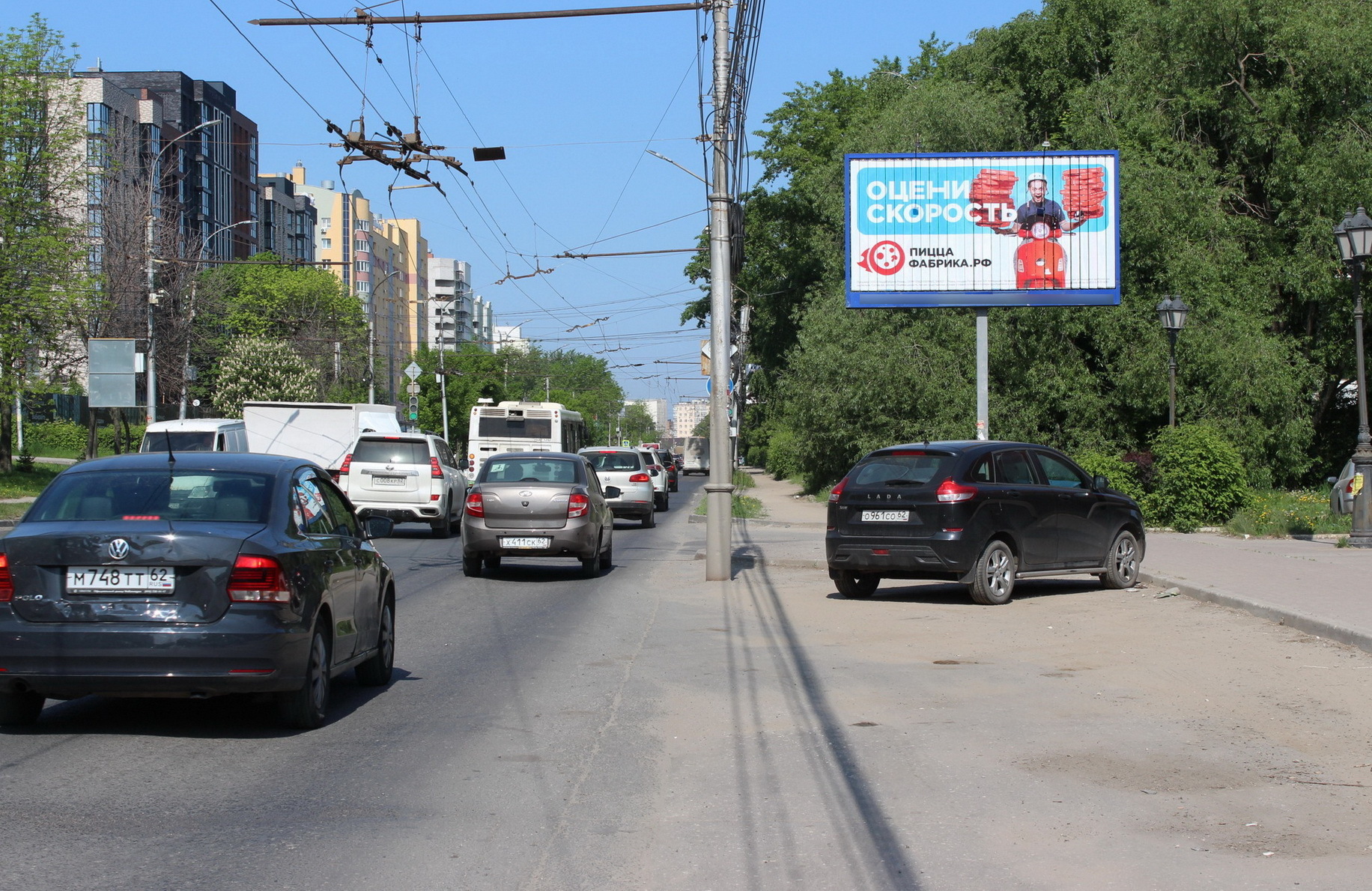 Фотография рекламного носителя, тип: Билборд 3x6, адрес: Касимовское ш., д.25, корп.3, Рязань, Рязанская область, Россия. Сторона А1 №156574