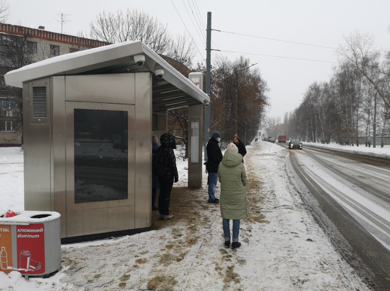 Фотография рекламного носителя, тип: Остановка, адрес: Раевскогоул., ост. Раевского ул., Нижний Новгород, Нижегородская область, Россия. Сторона B1-В10 №873245