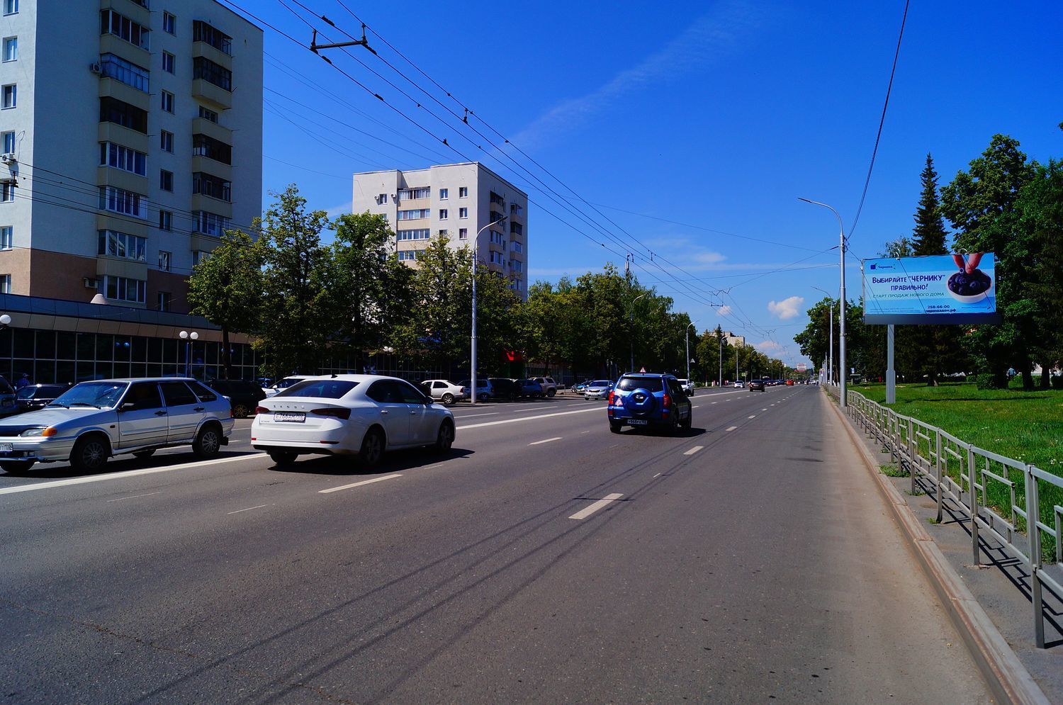 Фотография рекламного носителя, тип: Билборд 3x6, адрес: Первомайская ул., д.87, Уфа, Республика Башкортостан, Россия. Сторона А №91959