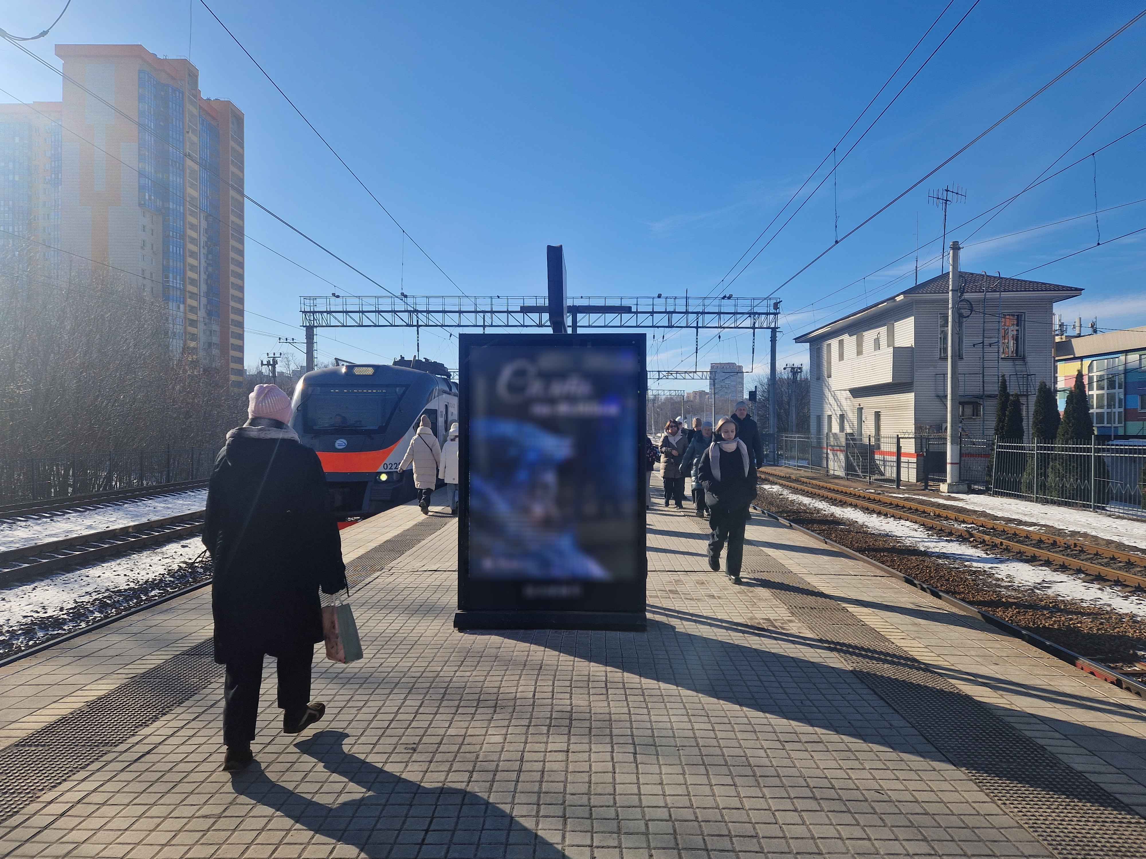 Фотография рекламного носителя, тип: Ситиформат 1.8x1.2, адрес: Павшино ст., МЦД-2 Вход/выход на платформу, Московская область, Россия. Сторона А1-А10 №1369138