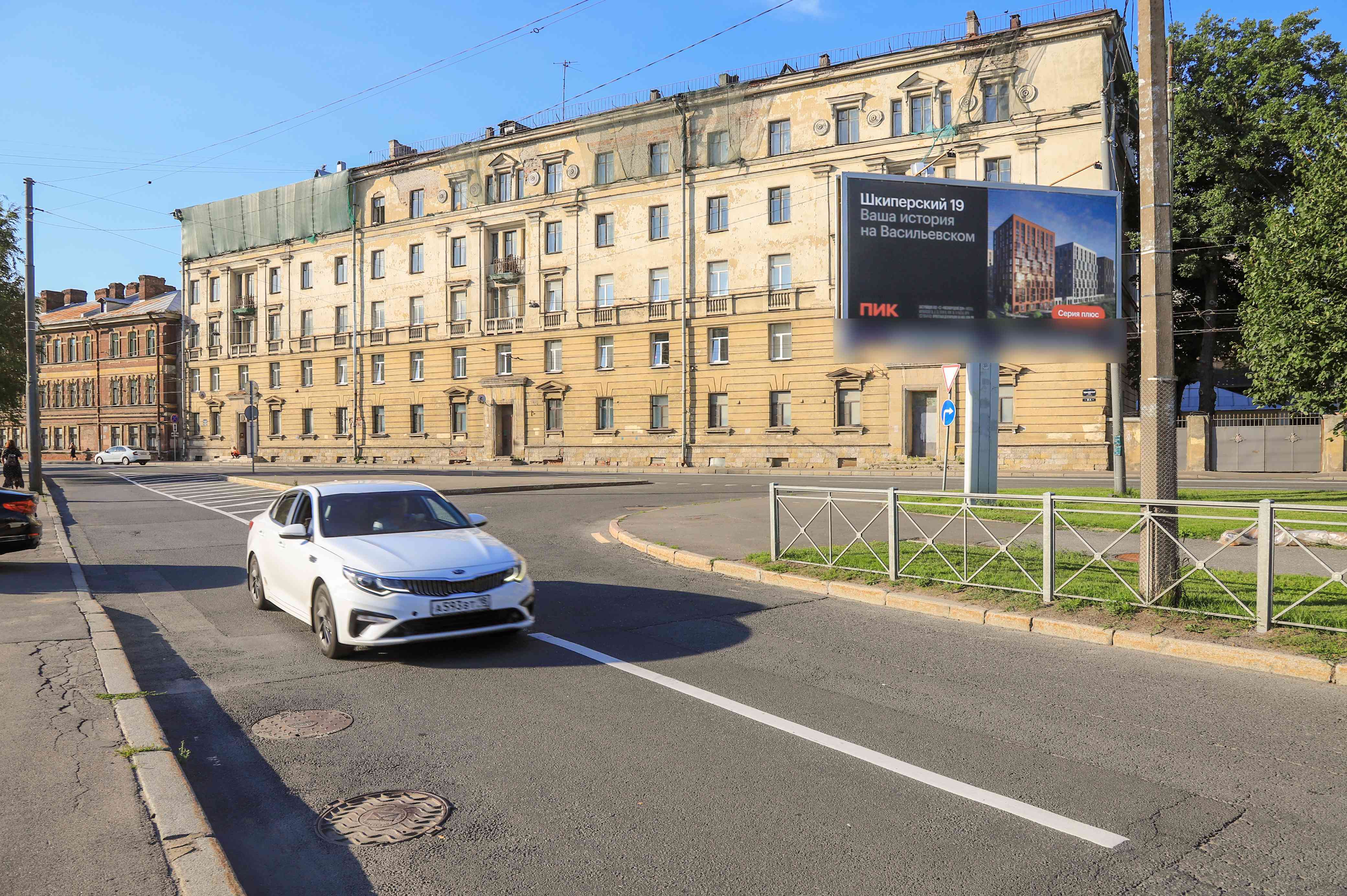 Фотография рекламного носителя, тип: Билборд 3x6, адрес: Ждановская наб. Х Ново-Ждановский сквер, Санкт-Петербург, Россия. Сторона Б №702951