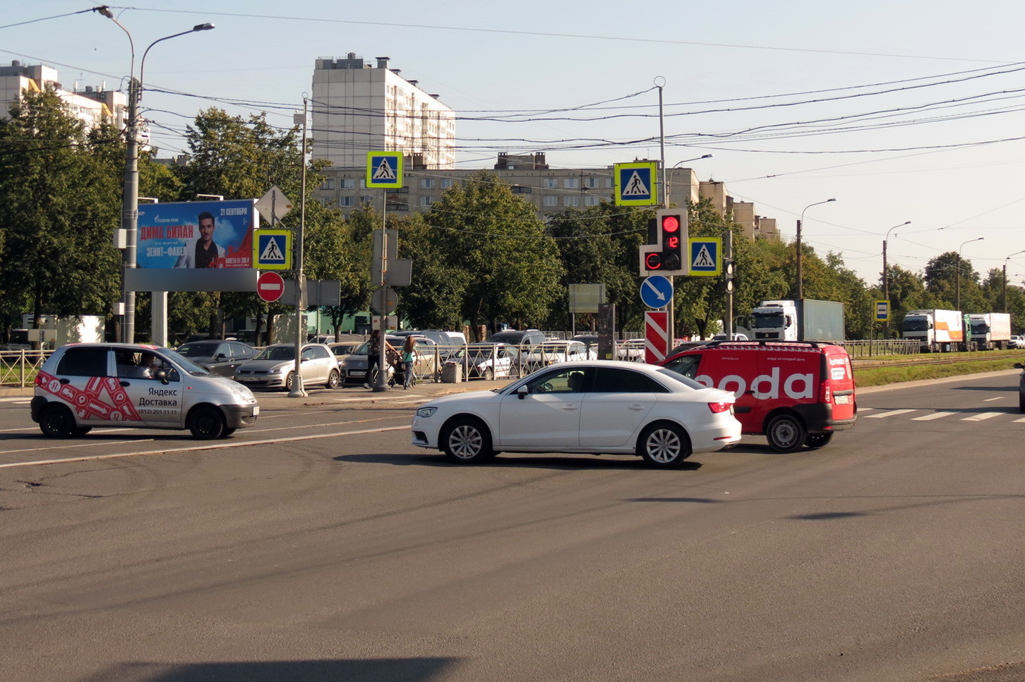 Фотография рекламного носителя, тип: Билборд 3x6, адрес: Дальневосточный пр-т., д.42, корп.2 Х Крыленко ул., Санкт-Петербург, Россия. Сторона Б №118906