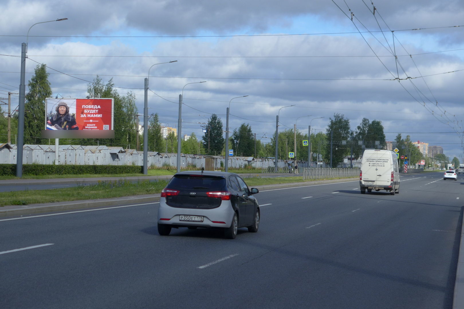 Фотография рекламного носителя, тип: Билборд 3x6, адрес: Суздальский пр-т., д.67, Санкт-Петербург, Россия. Сторона Б №638402