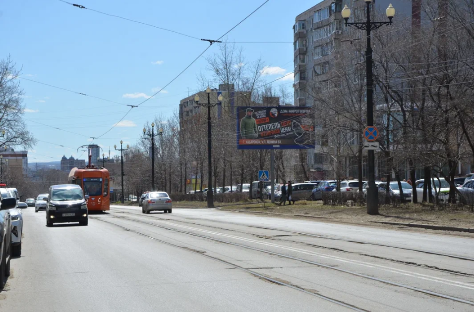 Фотография рекламного носителя, тип: Билборд 3x6, адрес: Шеронова ул., д.5-7, Хабаровск, Хабаровский край, Россия. Сторона А №971549