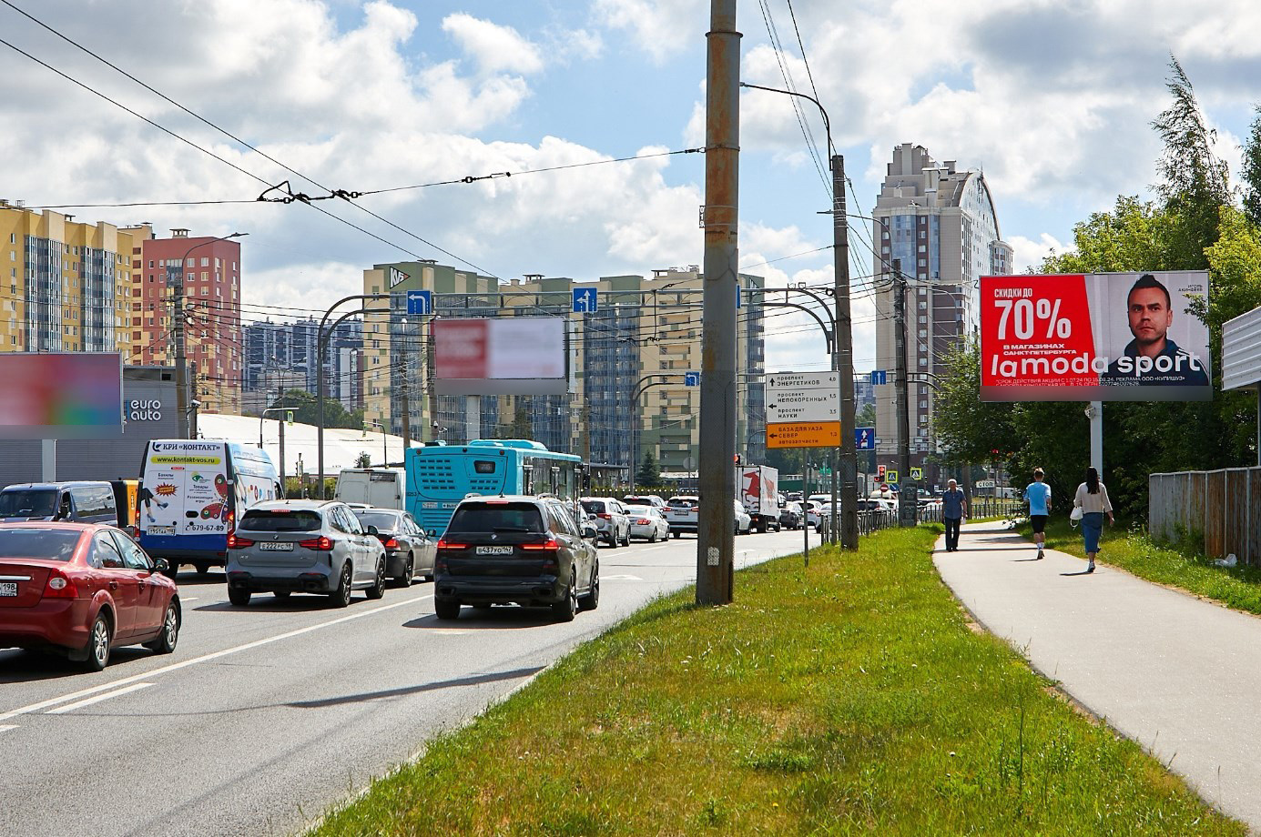 Фотография рекламного носителя, тип: Билборд 3x6, адрес: Маршала Блюхера пр-т., д.1, корп.2, Санкт-Петербург, Россия. Сторона А1 №717058