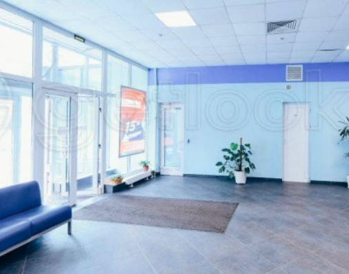 Фотография рекламного носителя, тип: Постер/баннер, адрес: Бизнес-центр «Ростра», Заневский пр-т., д.30, корп.2, Санкт-Петербург, Россия. Сторона/вариант №1384351