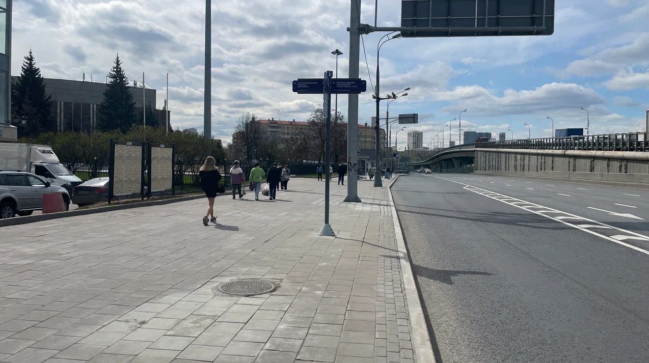 Фотография рекламного носителя, тип: Афиша 1.75x1.8, адрес: Мира пр-т., д.176, стенд 1, Москва, Россия. Сторона A №619209