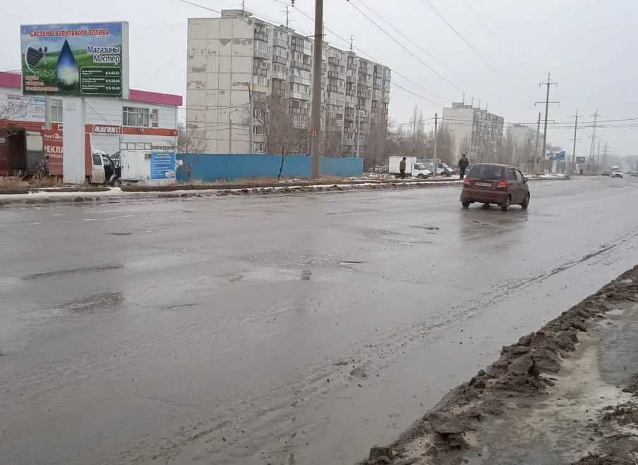 Фотография рекламного носителя, тип: Билборд 3x6, адрес: Камышин г., Базарова ул., д.160 Х Хохлова ул., Камышин, Волгоградская область, Россия. Сторона Б №483120