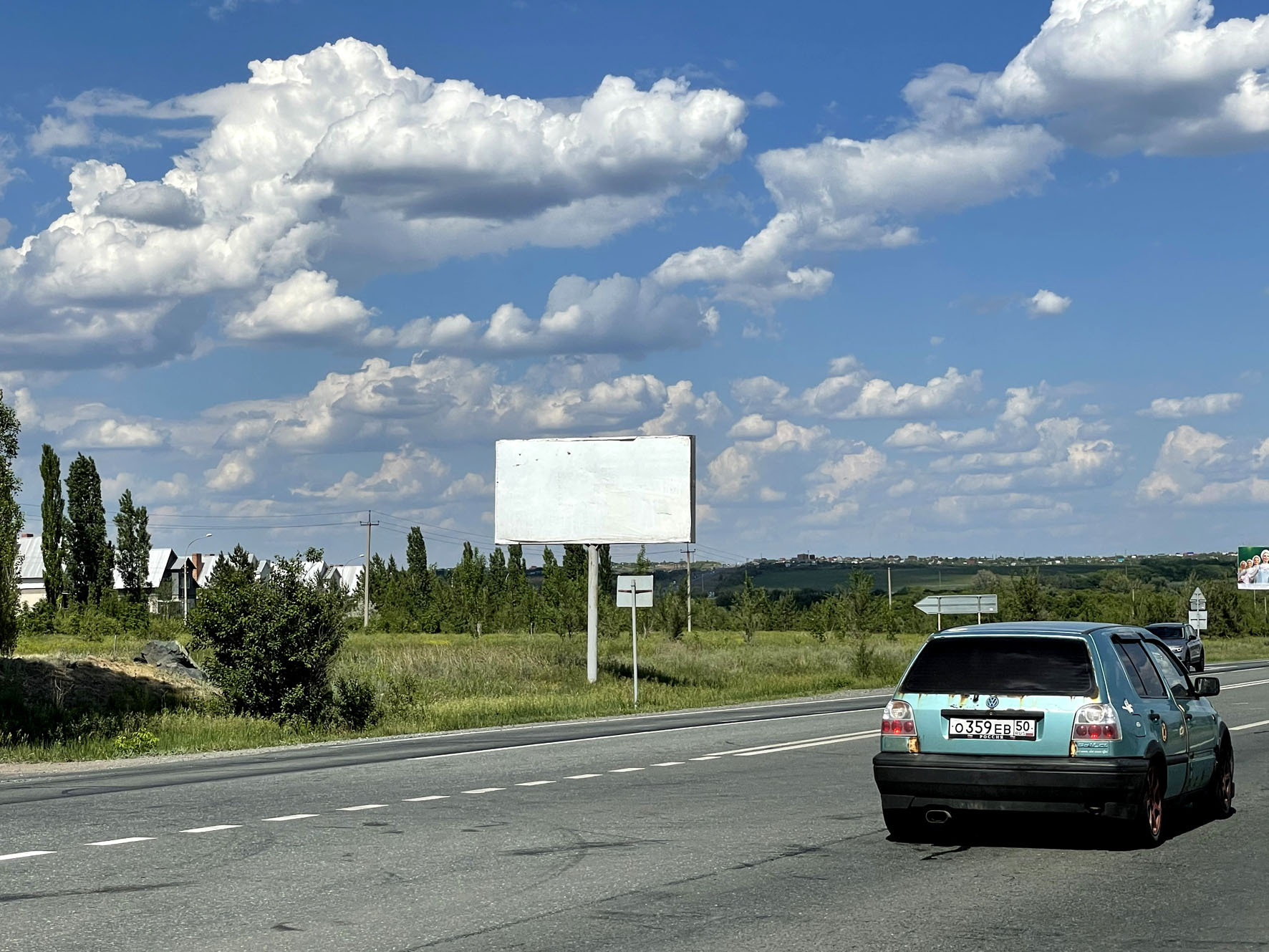 Фотография рекламного носителя, тип: Билборд 3x6, адрес: Обход Оренбурга г. а/д, 31 650м, Оренбург, Оренбургская область, Россия. Сторона Б №957742