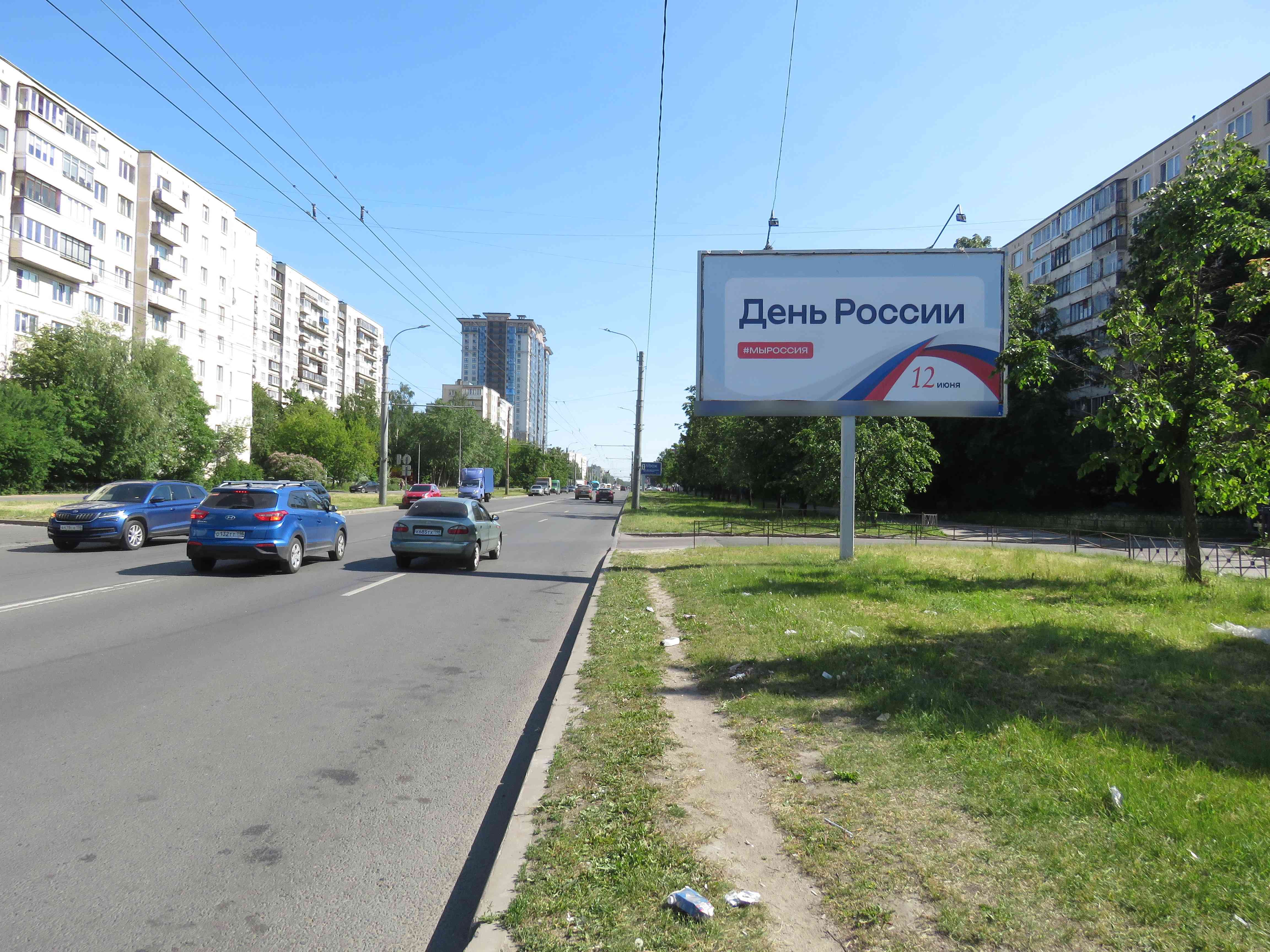 Фотография рекламного носителя, тип: Билборд 3x6, адрес: Будапештская ул. Х Дунайский пр-т., д.37, корп.1, Санкт-Петербург, Россия. Сторона А №118553