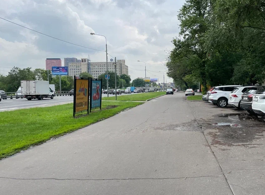 Фотография рекламного носителя, тип: Афиша 1.75x1.8, адрес: Дмитровское ш., д.5, поз.1, стенд 2, Москва, Россия. Сторона B №886709