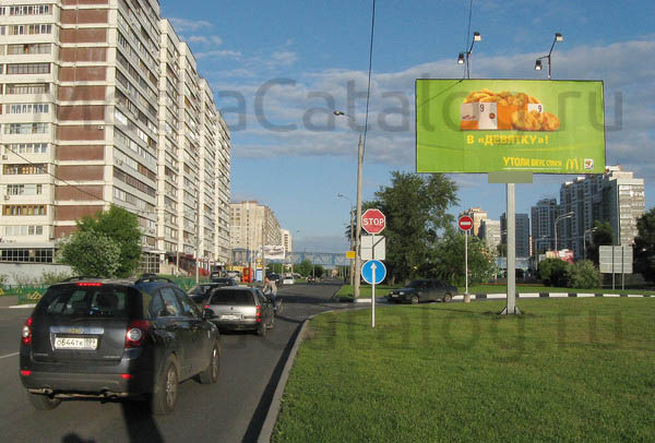 Фотография рекламного носителя, тип: Билборд 3x6, адрес: Рублевское ш., д.24, Москва, Россия. Сторона A №261832