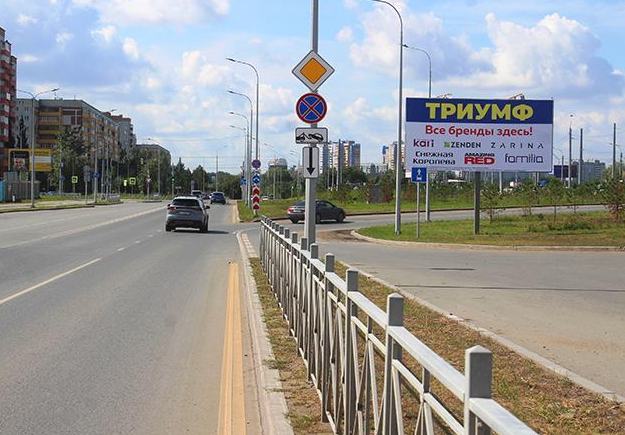 Фотография рекламного носителя, тип: Билборд 3x6, адрес: Лукашевича ул., д.35/1, Омск, Омская область, Россия. Сторона А №616877