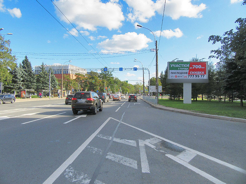 Фотография рекламного носителя, тип: Билборд 3x6, адрес: Тореза пр-т., д.38 Х Институтский пр-т., Санкт-Петербург, Россия. Сторона A1-A3 №168812