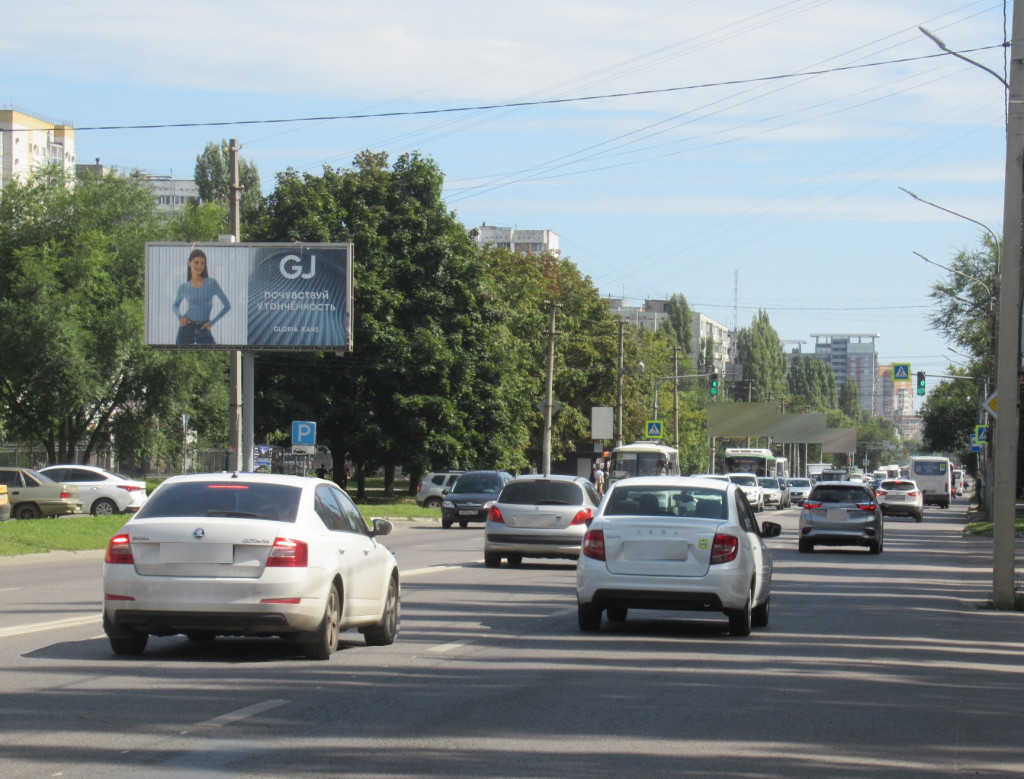 Фотография рекламного носителя, тип: Билборд 3x6, адрес: Генерала Лизюкова ул., д.44а Х 60-летия ВЛКСМ ул., Воронеж, Воронежская область, Россия. Сторона B1-B3 №111637