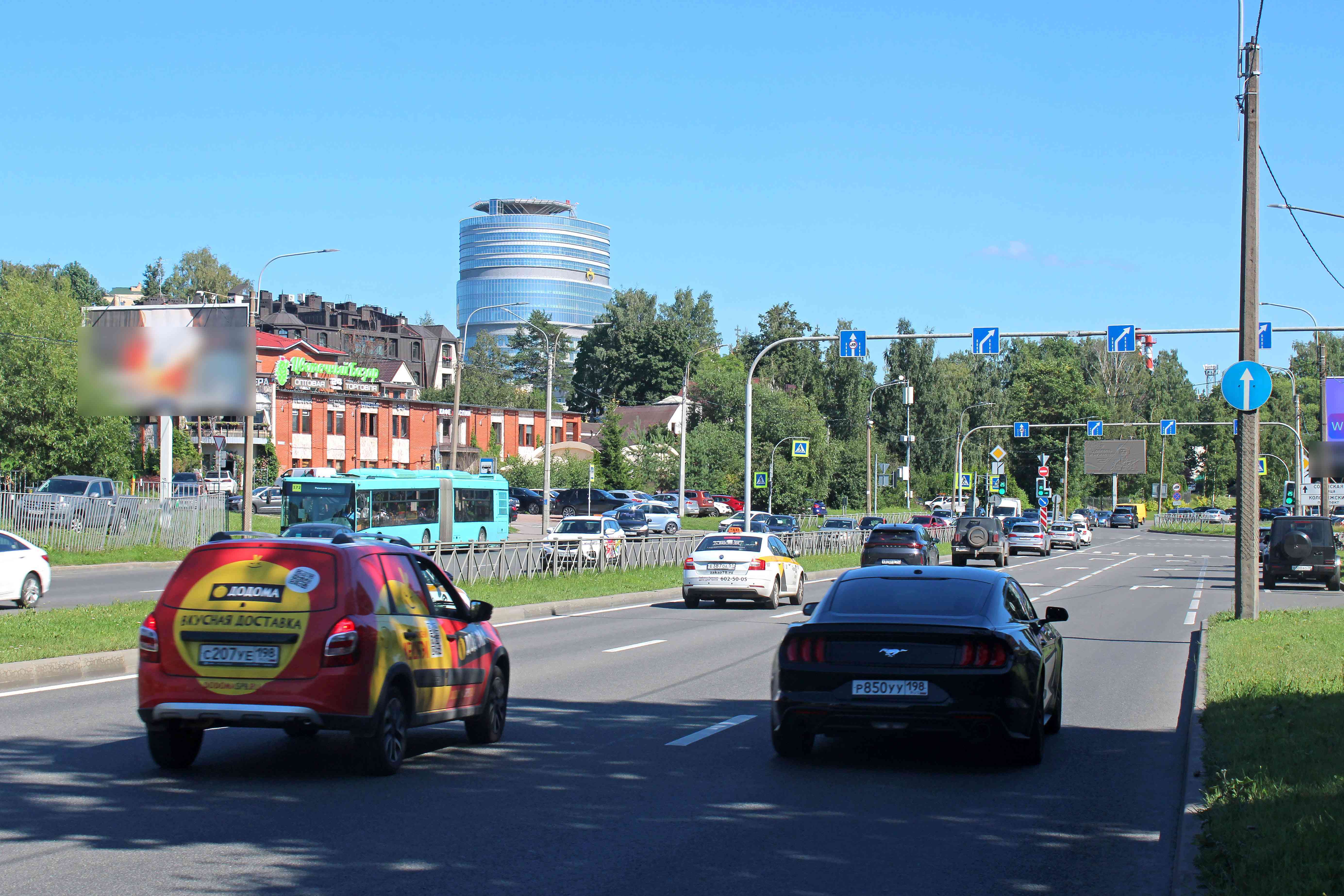 Фотография рекламного носителя, тип: Билборд 3x6, адрес: Парашютная ул., д.4, корп.1, Санкт-Петербург, Россия. Сторона Б1 №632018