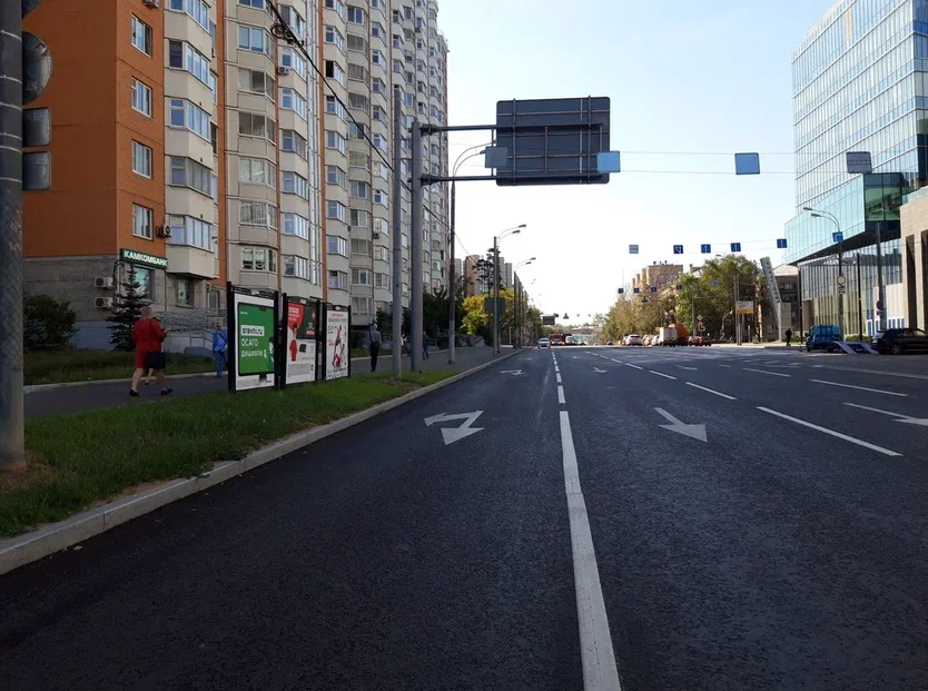 Фотография рекламного носителя, тип: Афиша 1.75x1.8, адрес: Ярцевская ул., д.19, стенд 1, Москва, Россия. Сторона A №866720