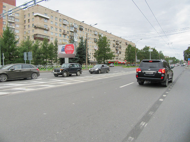 Фотография рекламного носителя, тип: Билборд 3x6, адрес: Тореза пр-т., д.38 Х Институтский пр-т., Санкт-Петербург, Россия. Сторона B1-B3 №168813
