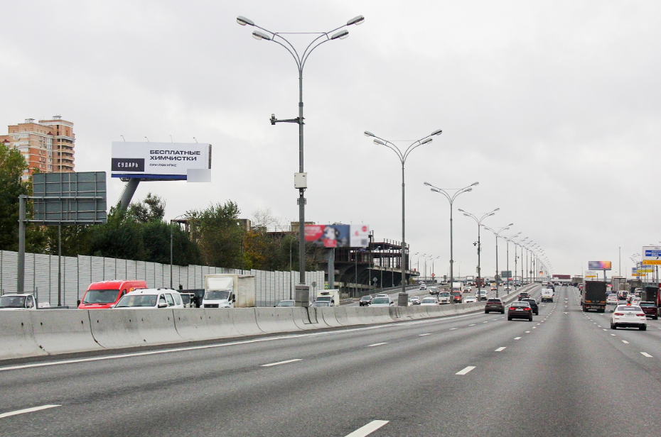 Фотография рекламного носителя, тип: Суперсайт 4x12, адрес: МКАД, 82 100м, Москва, Россия. Сторона Б №824709