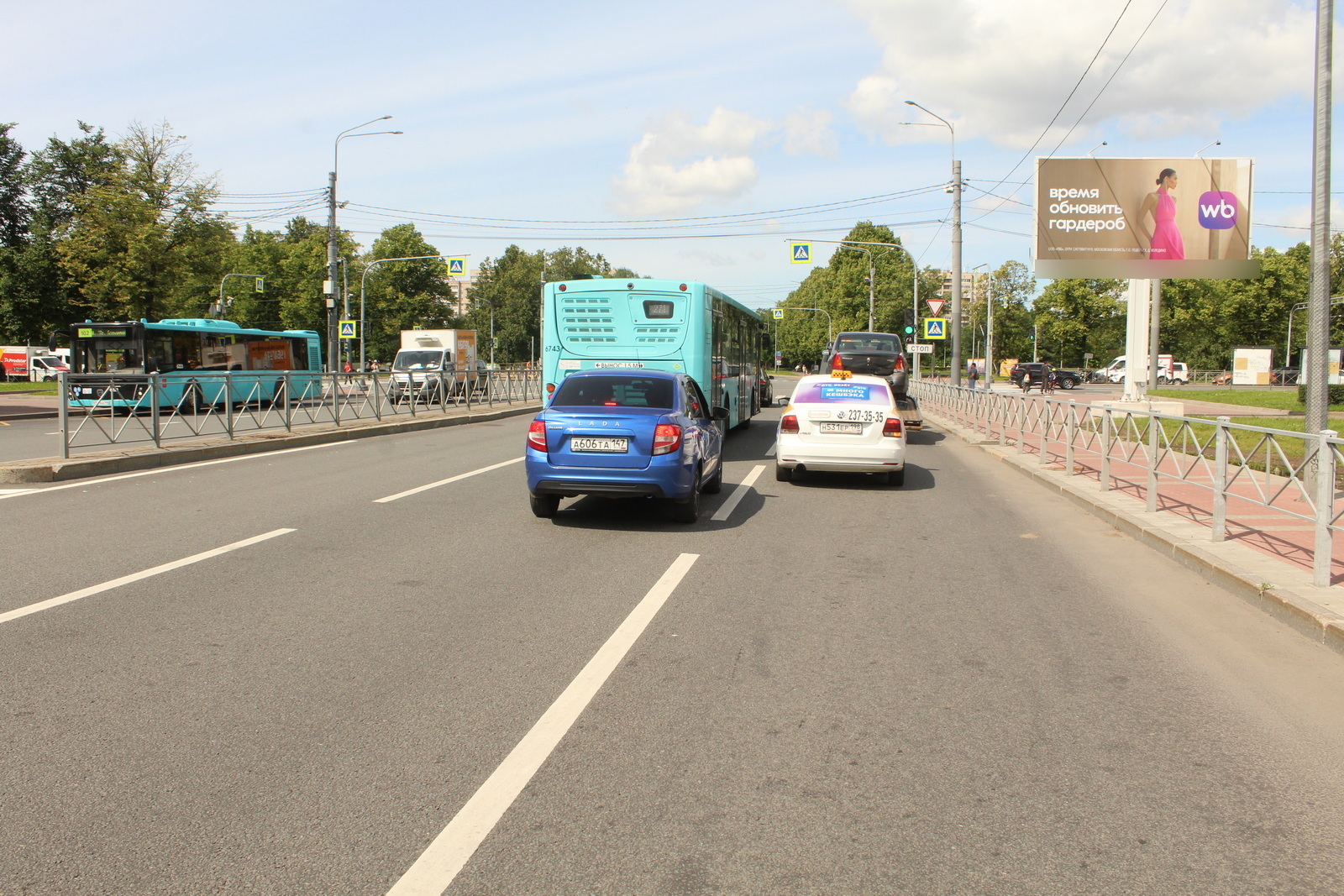 Фотография рекламного носителя, тип: Билборд 3x6, адрес: Бестужевская ул. Х Пискарёвский пр-т., д.41, Санкт-Петербург, Россия. Сторона А №673194